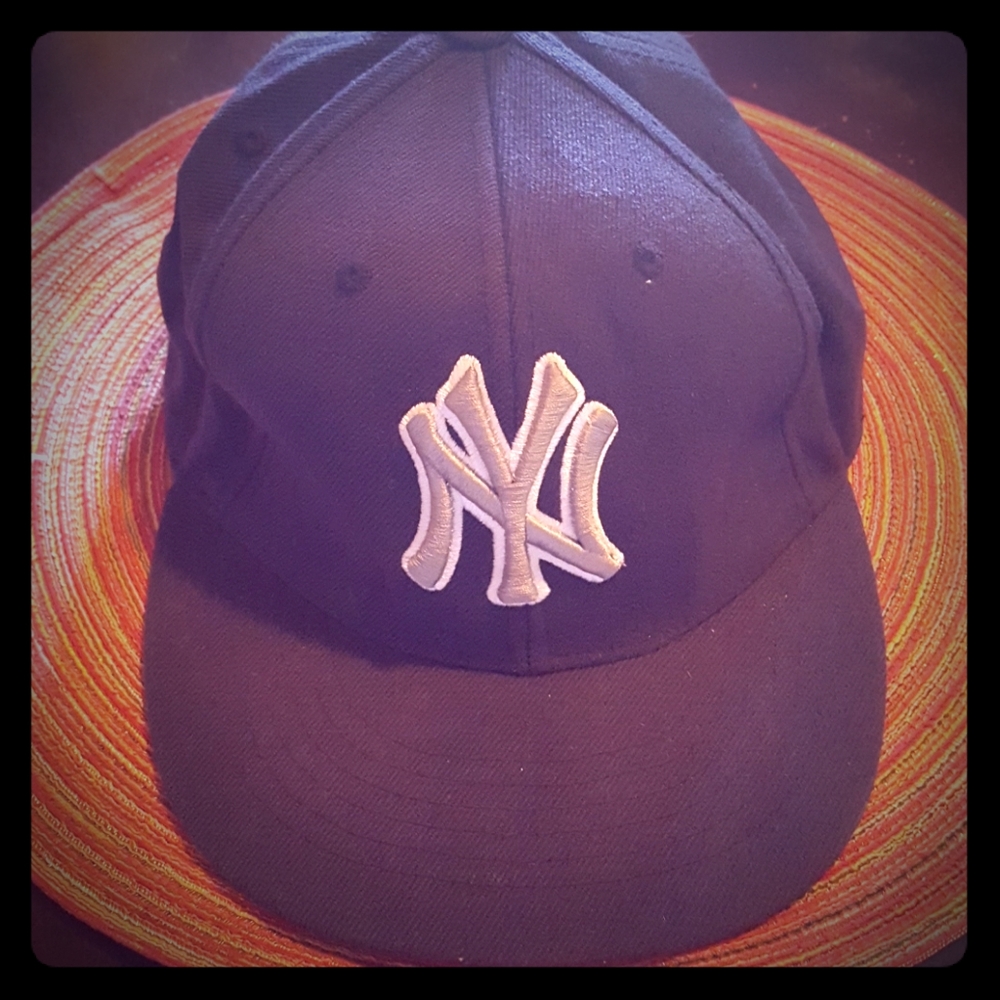 NY baseball cap